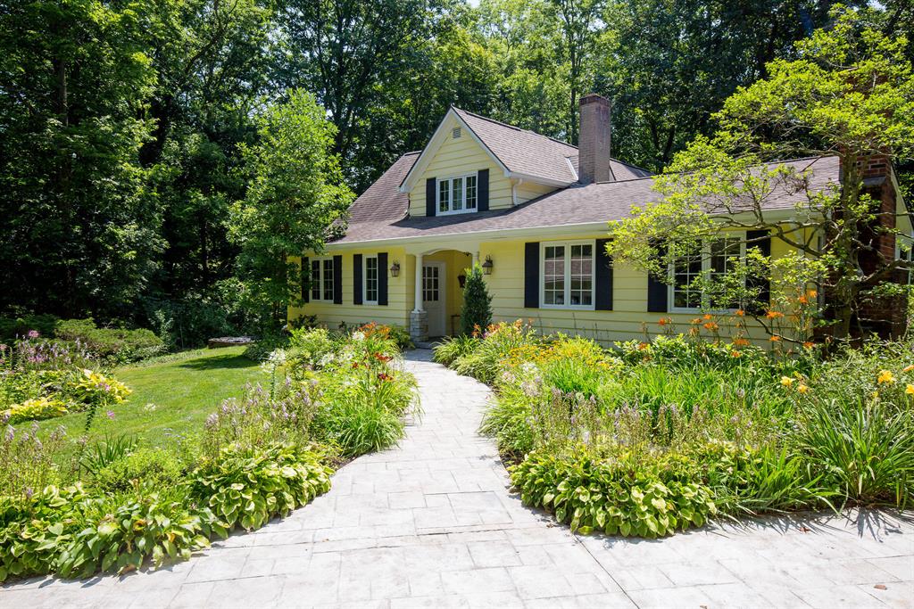 8800 Indian Hill Rd Indian Hill, OH