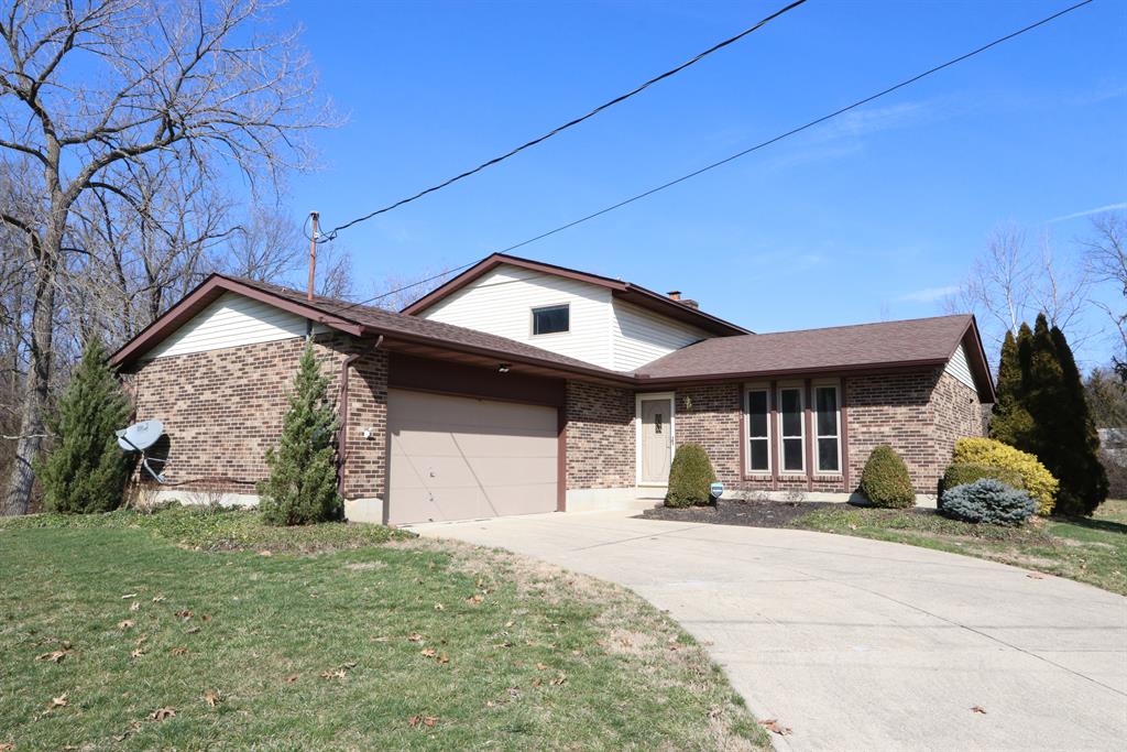 13 Pebble Beach Ct Fairfield, OH