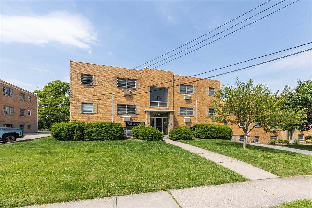 3314 Camvic Terrace Cheviot, OH