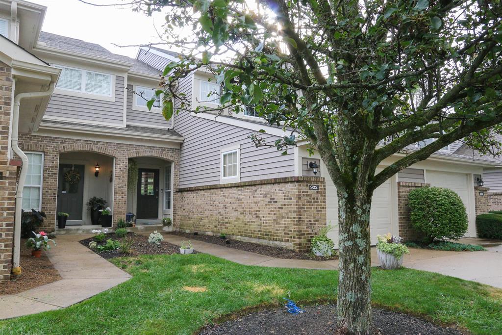 922 Augusta Ct