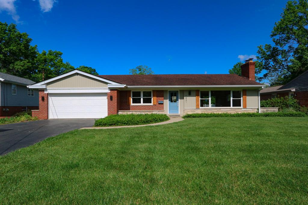 9831 Knollbrook Ter Montgomery, OH