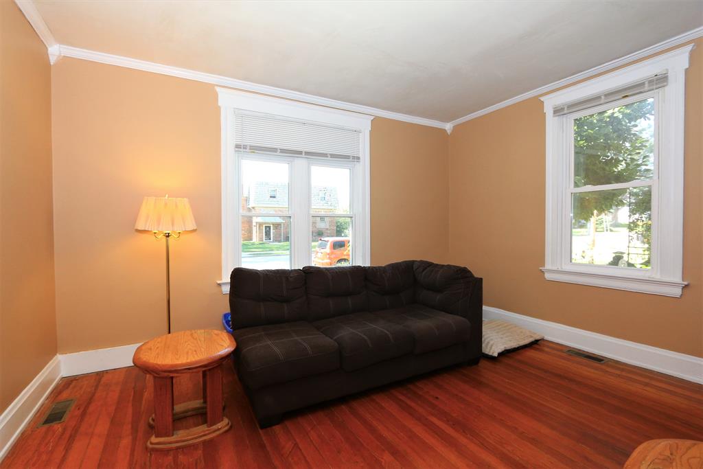 Living Room for 3244 Glenmore Ave Westwood, OH 45211