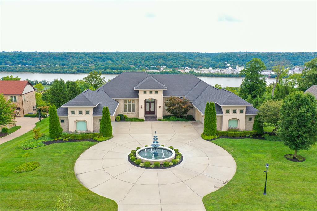 610 Rivershore Drive Hebron, KY