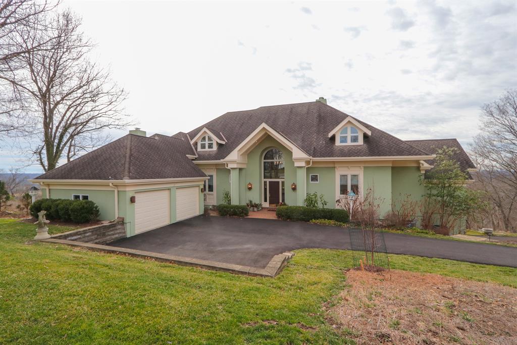 7735 Rock Hill Ln