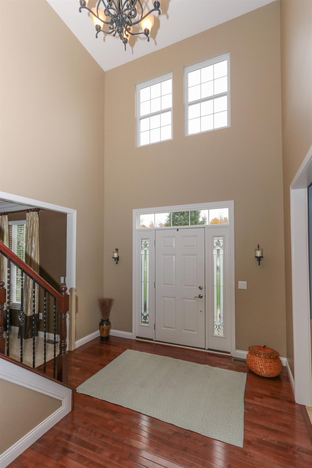 Foyer for 1119 Westchester Wy Union Twp. (Clermont), OH 45244