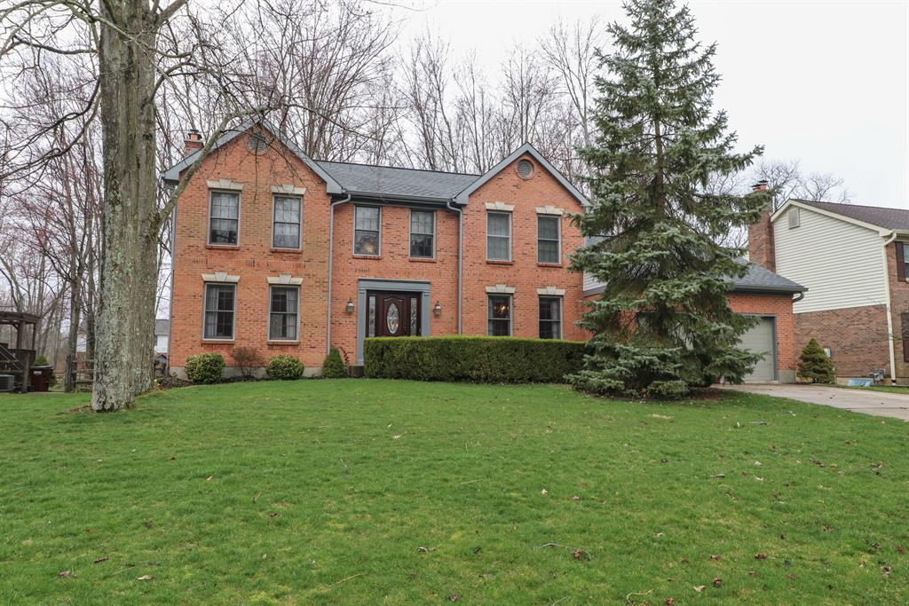995 Duxbury Ct