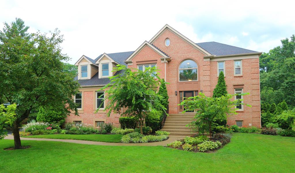5 Warwick Pl Glendale, OH
