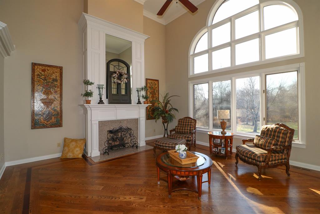 Living Room for 11269 Longden Way Union, KY 41091