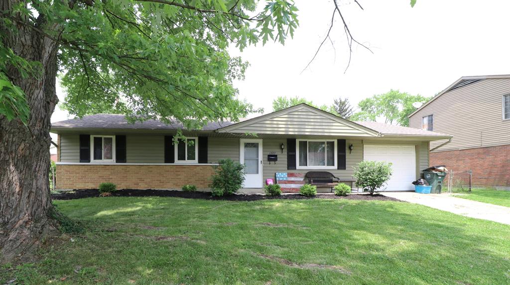 11927 Algiers Dr Sharonville, OH