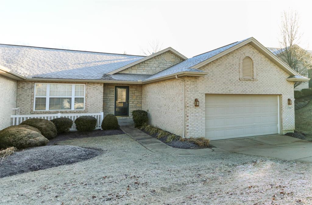 2308 Castle Pines Ct Hamilton West, OH