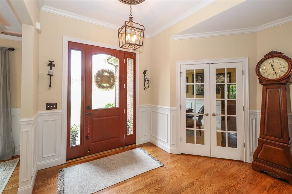 Foyer for 710 Iron Liege Dr Union, KY 41091