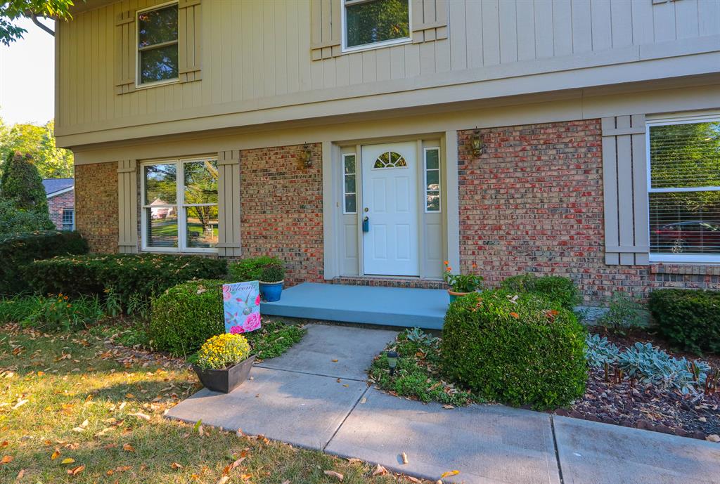 Entrance for 3220 Woodcrest Ln Landen, OH 45039