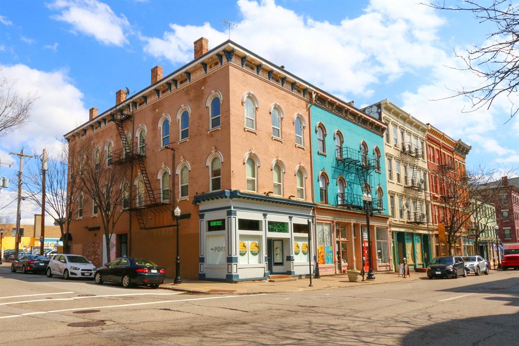 1346 Main St, 3 Cincinnati, OH